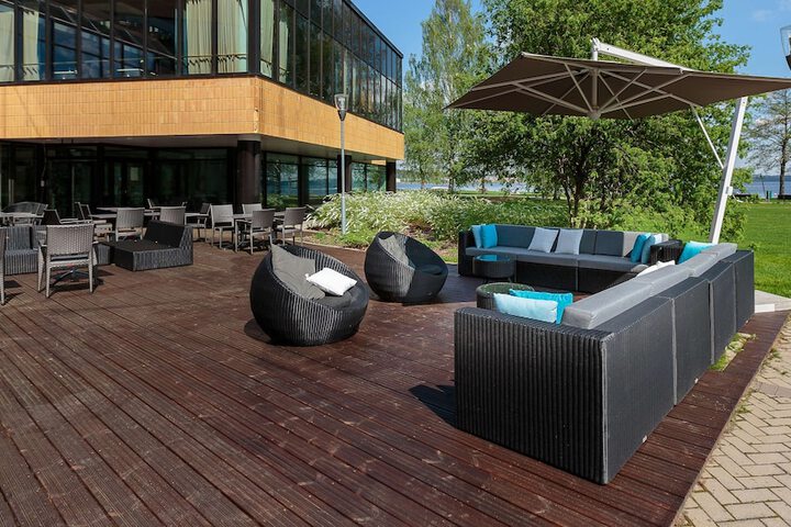 Terrace/Patio 61 of 65