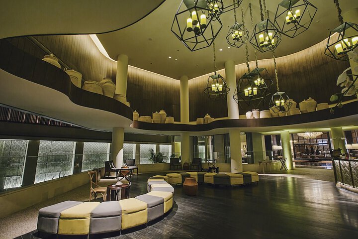 Hotel Interior 4 of 83