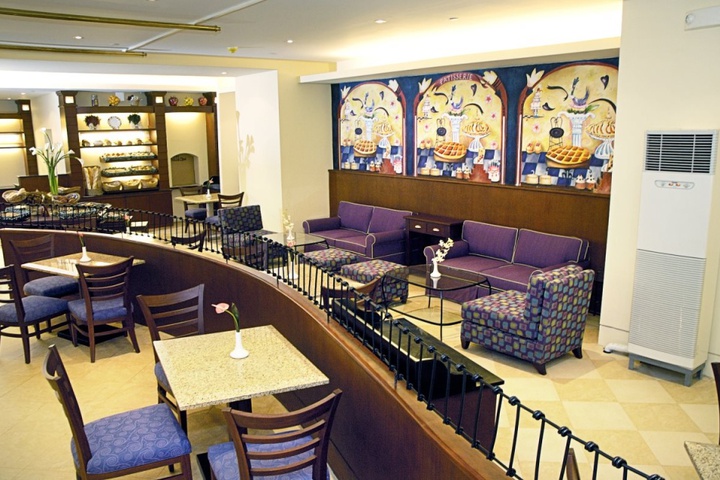 Dining Photos