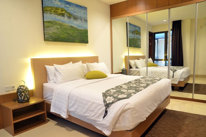 Room 18 of 19