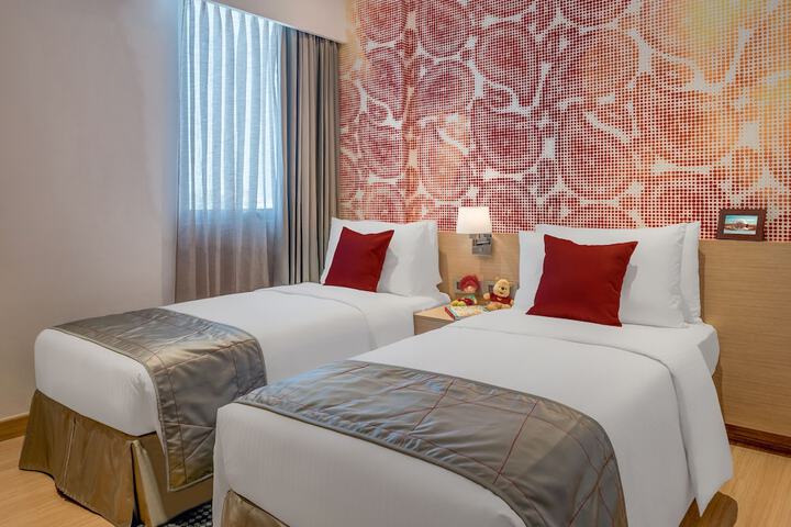Room 20 of 84