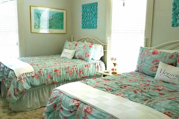 Room 8 of 62