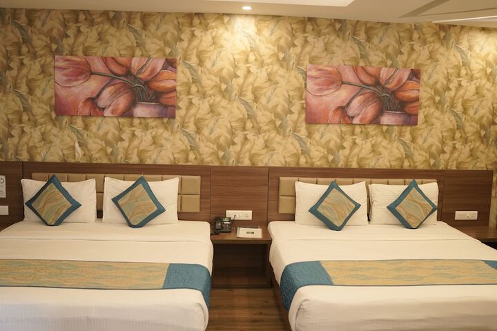 Room 30 of 90