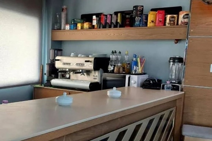 Breakfast/Coffee Service 16 of 28