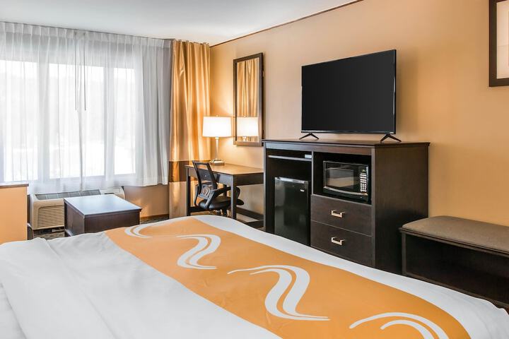 Room 19 of 36