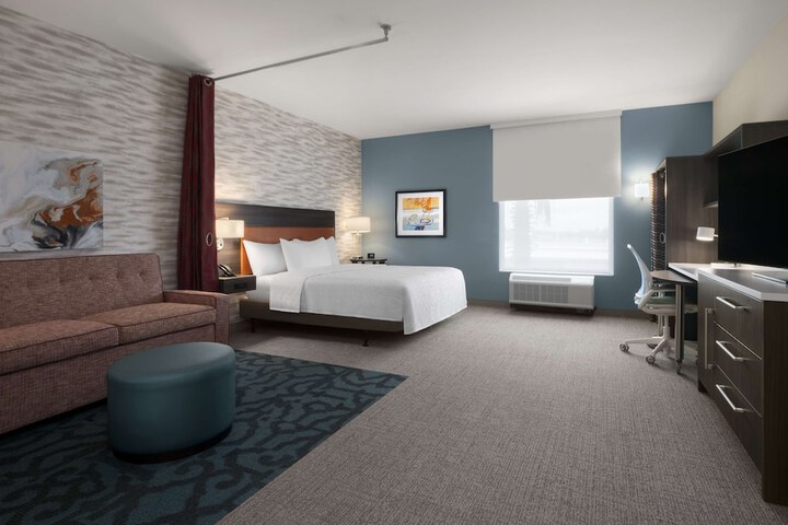 Room 21 of 36