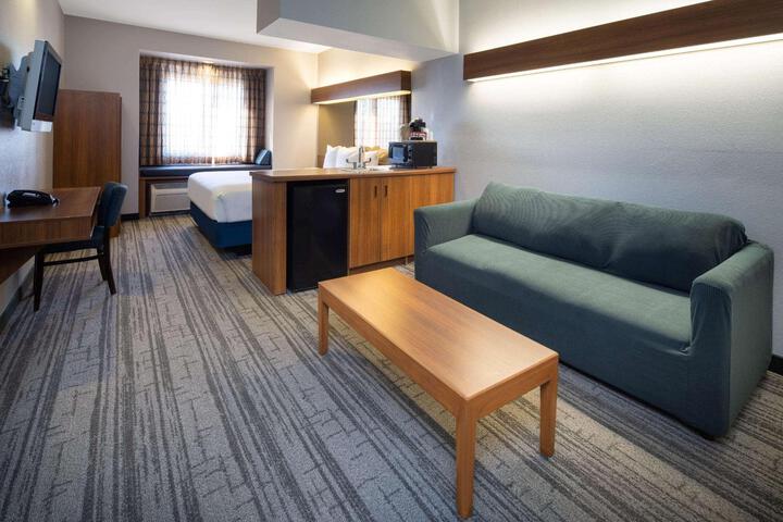 1 King Bed Mobility Accessible (2 of 8)