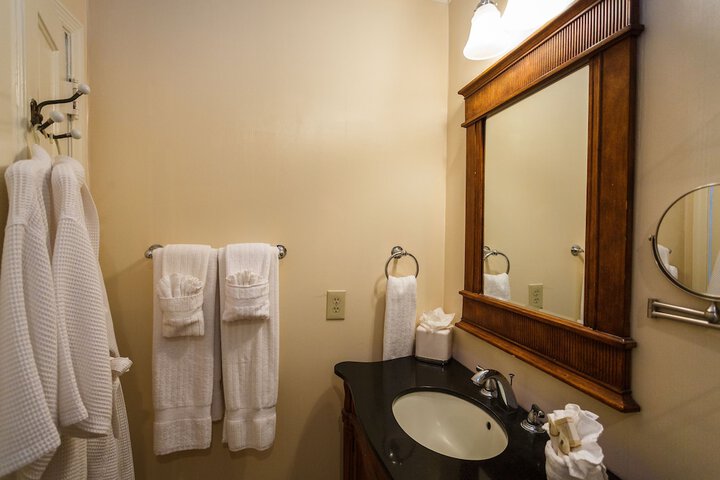 Room 118 of 158