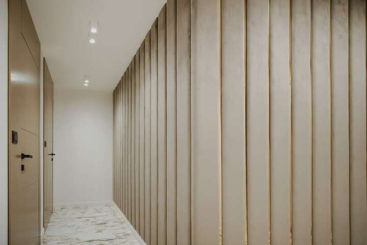 Ballroom/Hall 102 of 117