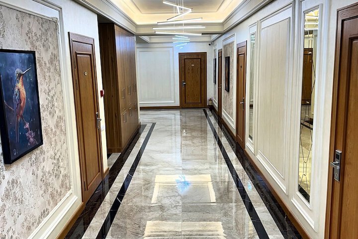 Ballroom/Hall 23 of 25