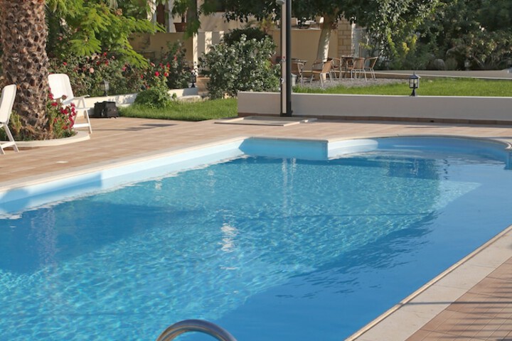 Hotel with Pool