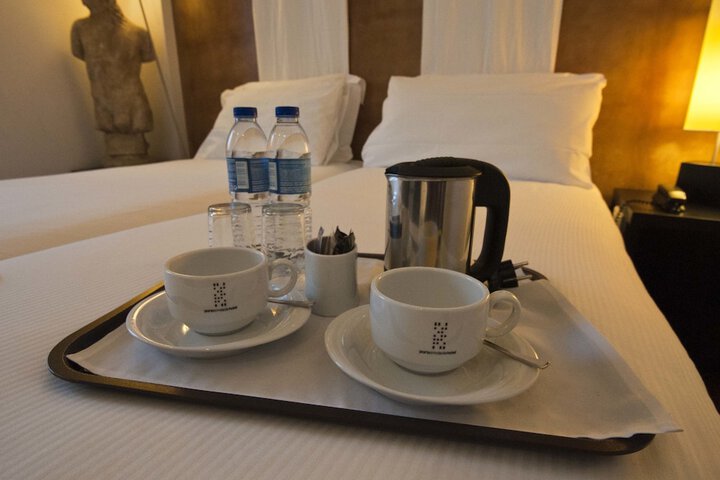 Breakfast/Coffee Service 15 of 36