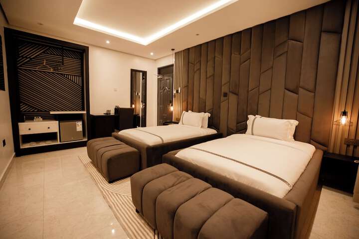 Room 19 of 60