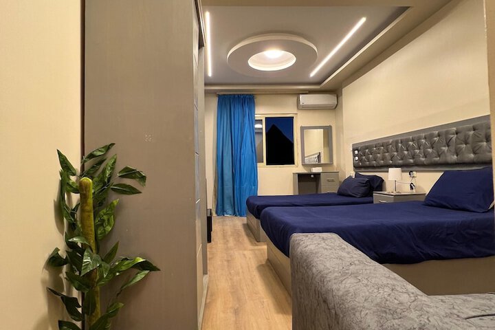 Room 46 of 196