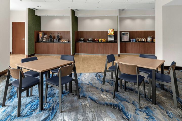 Breakfast/Coffee Service 49 of 52