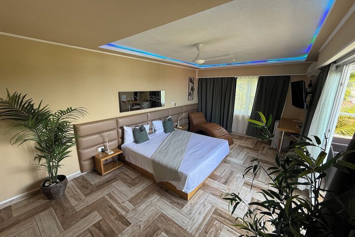 Room 65 of 157