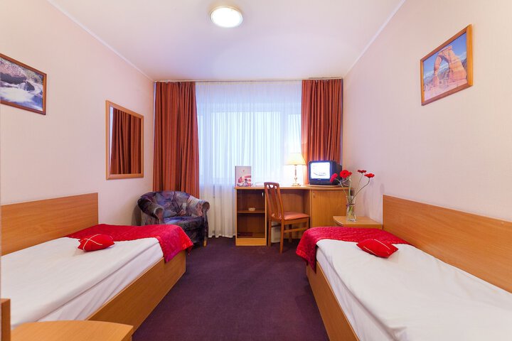 Room 10 of 44