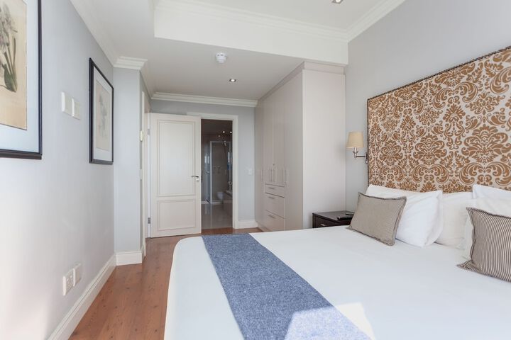 Room 26 of 119