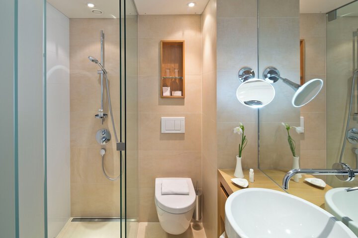 Clean Restrooms