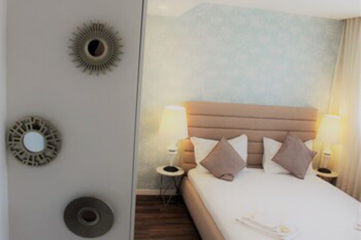 Room 45 of 74