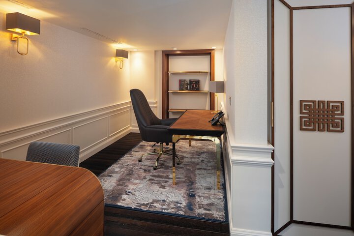 Room 14 of 107
