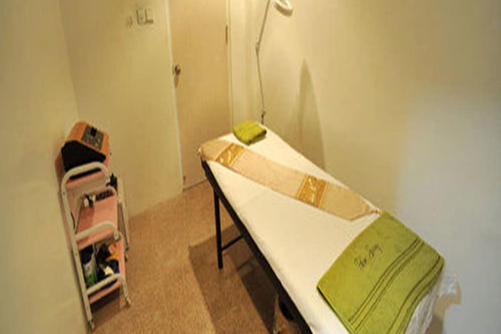 Room 42 of 57