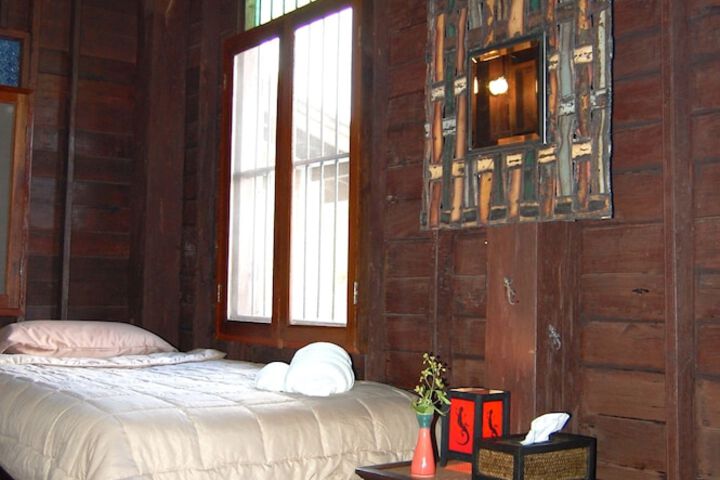 Room 5 of 78