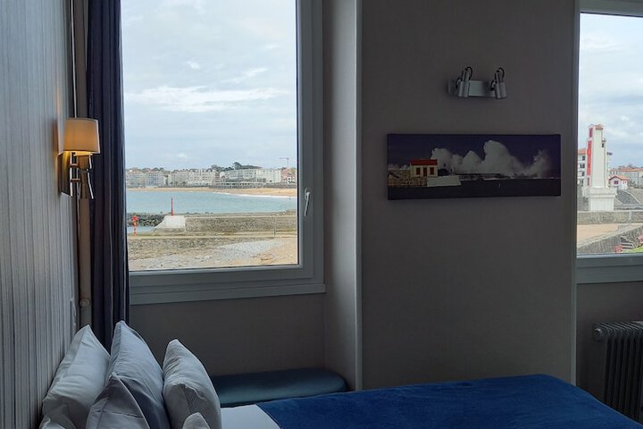 Room 47 of 91