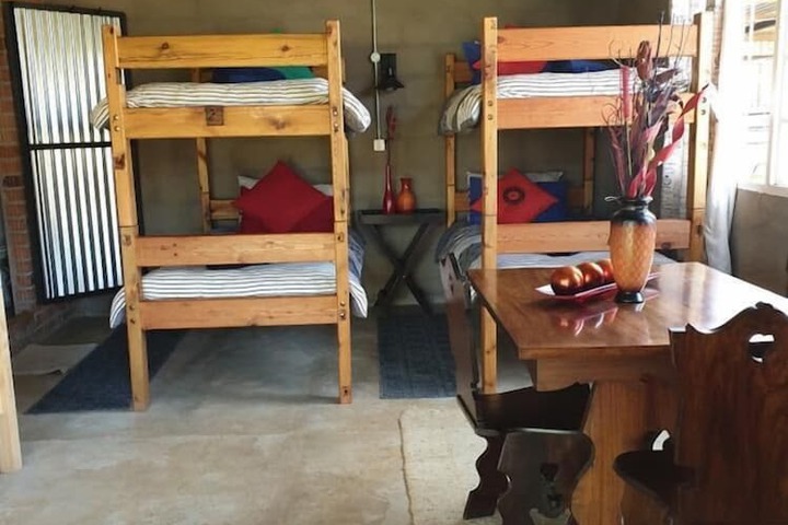 Room 18 of 33