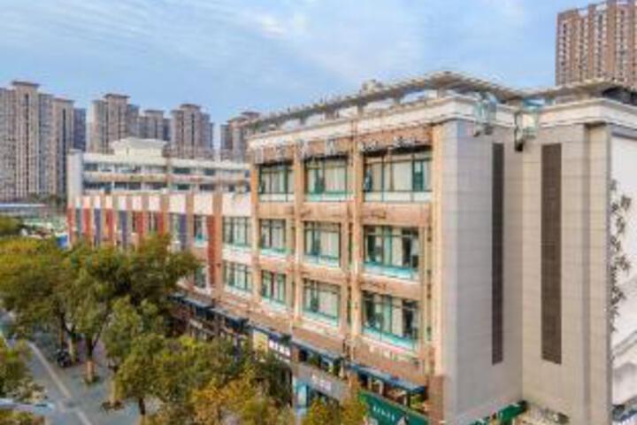 Homeinn · neo (Hefei Economic Development Zone University Town Station)