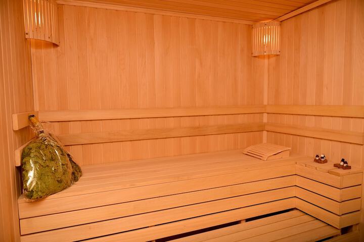 Room 25 of 32
