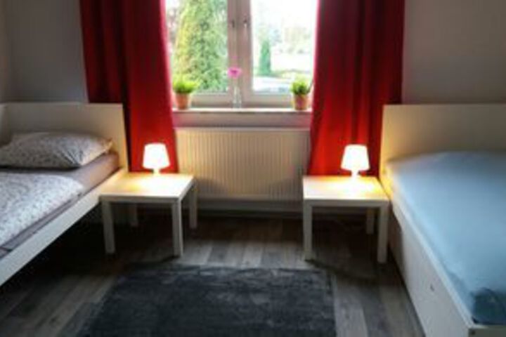 Room 77 of 116
