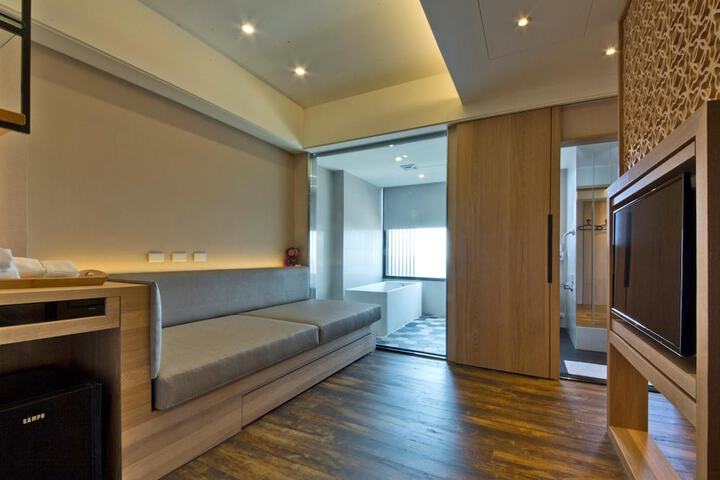 Room 20 of 45