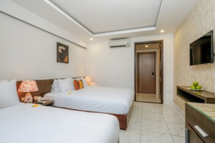 Room 85 of 94