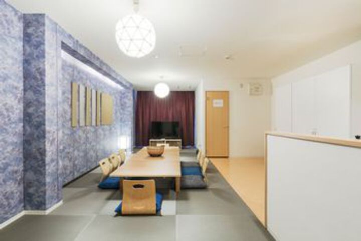 Room 126 of 182