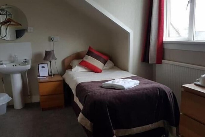 Room 13 of 57