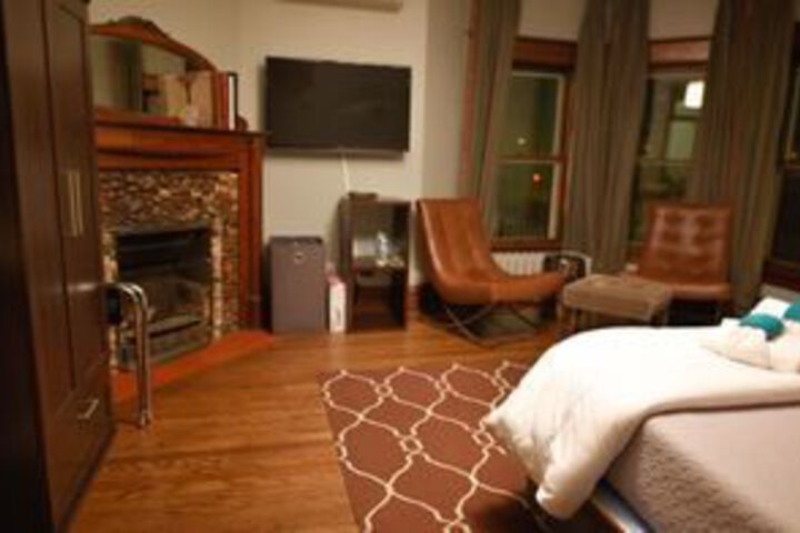Room 28 of 50