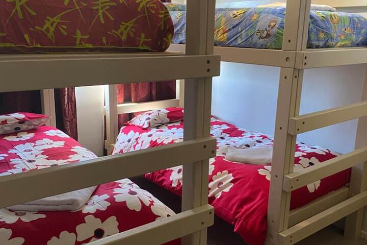 Room 15 of 42