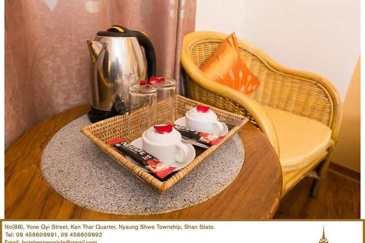 Breakfast/Coffee Service 21 of 41