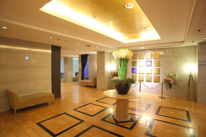 Lobby Entry