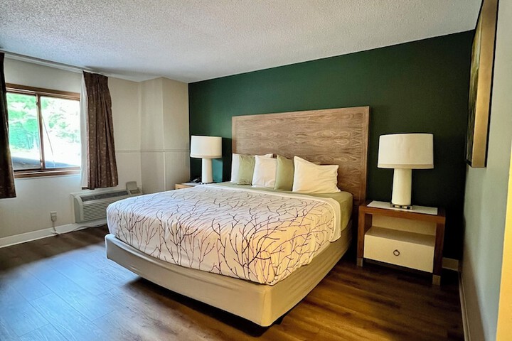 Room 20 of 35