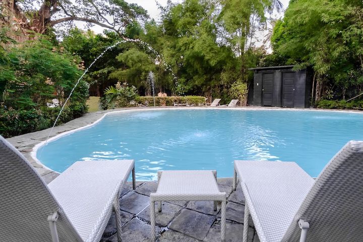 Pool 42 of 78
