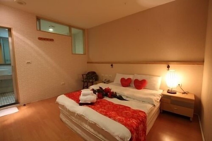 Room 74 of 115