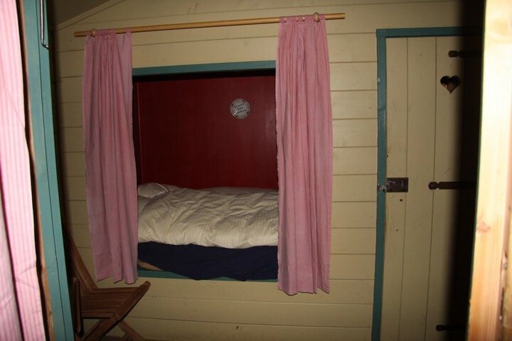Room 3 of 5