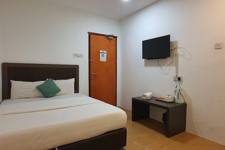 Room 29 of 35
