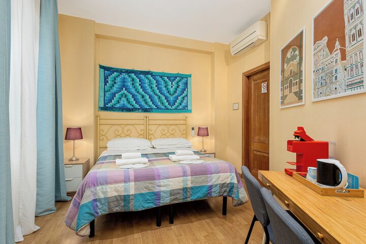 Room 8 of 43