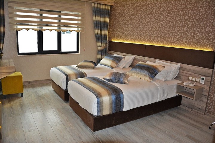 Room 18 of 40