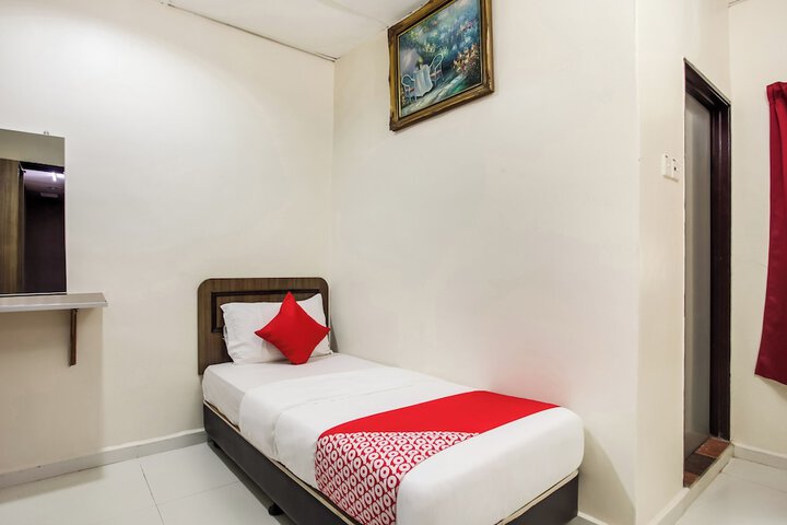 Room 9 of 54
