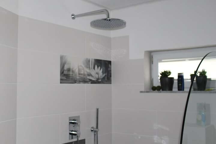 Room 15 of 40