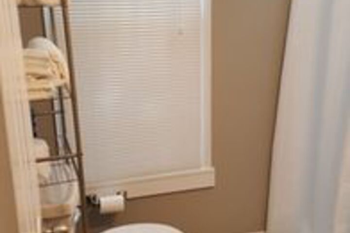 Room 3 of 23